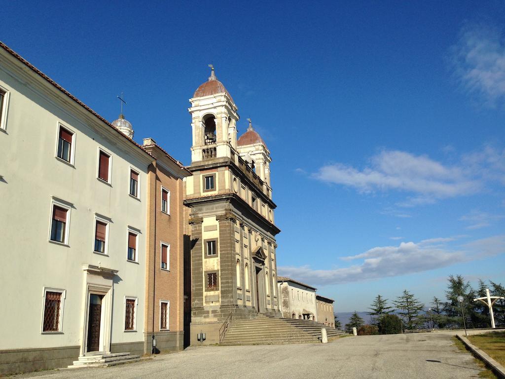 Monastero San Vincenzo - Casa Per Ferie 호텔 Bassano Romano 외부 사진